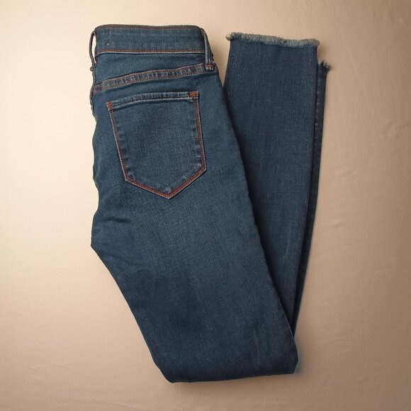 Abercrombie & Fitch Jeans Size 27/4 The Super Skinny Mid Rise Distressed - Picture 1 of 9